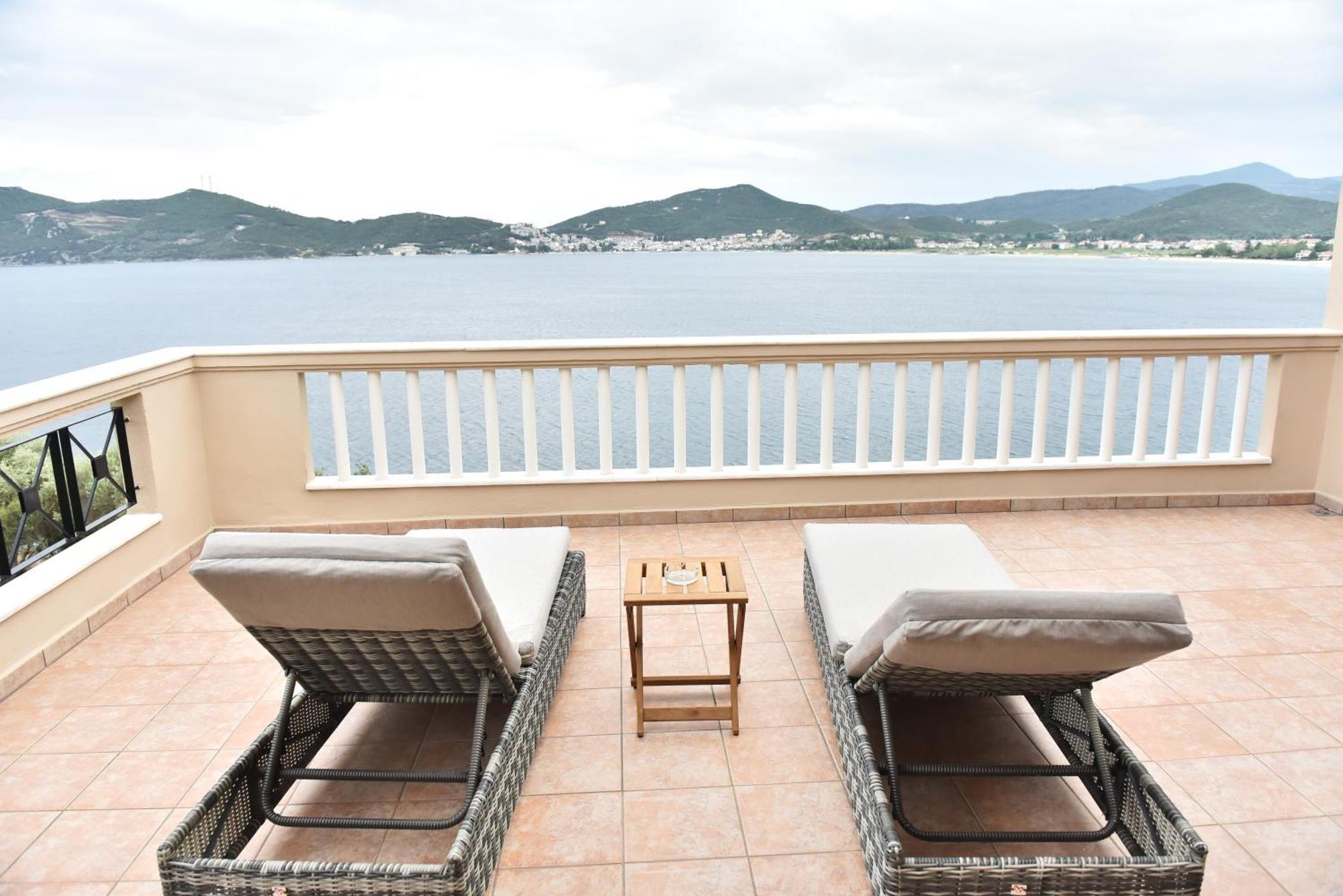 Palio Suites PalaiónTsiflíkion Exteriér fotografie